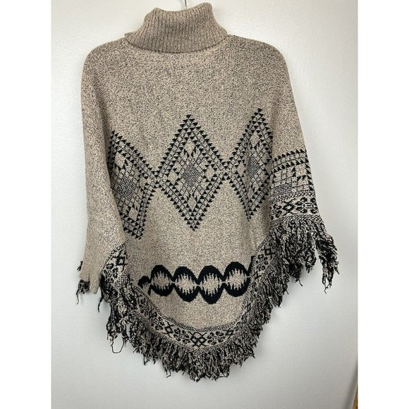 AZ Cape Poncho With Sleeves Tan With Boho Aztec Design - Picture 9 of 13